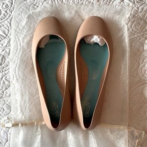 *NEW* Oka b. Ballet flats